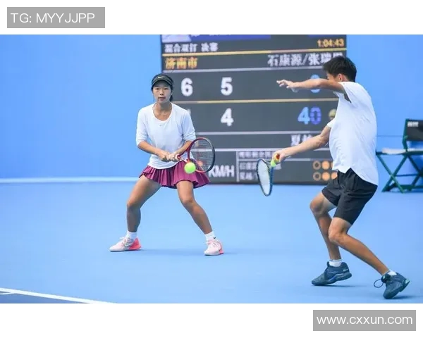 成都网球队耐力训练揭秘网球巨献背后的坚持与奋斗 成都网球队耐力训练揭秘网球巨献背后的坚持与奋斗