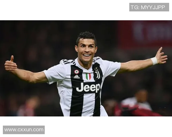 外媒热议足球明星表现与影响力的多维度分析与评价