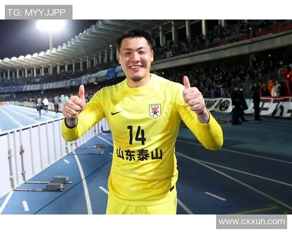 昂首阔步的足球明星们他们的传奇故事与辉煌成就 昂首阔步的足球明星们他们的传奇故事与辉煌成就