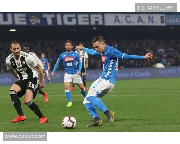 足球明星专属定制鞋的魅力与科技结合的完美演绎 足球明星专属定制鞋的魅力与科技结合的完美演绎